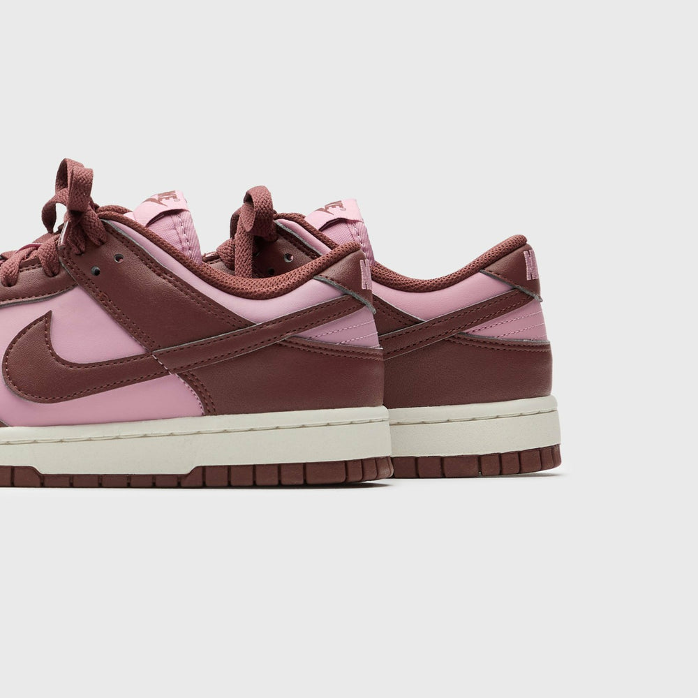 Nike WMNS Dunk Low Next Nature - White / Elemental Pink | Kith White / Elemental Pink