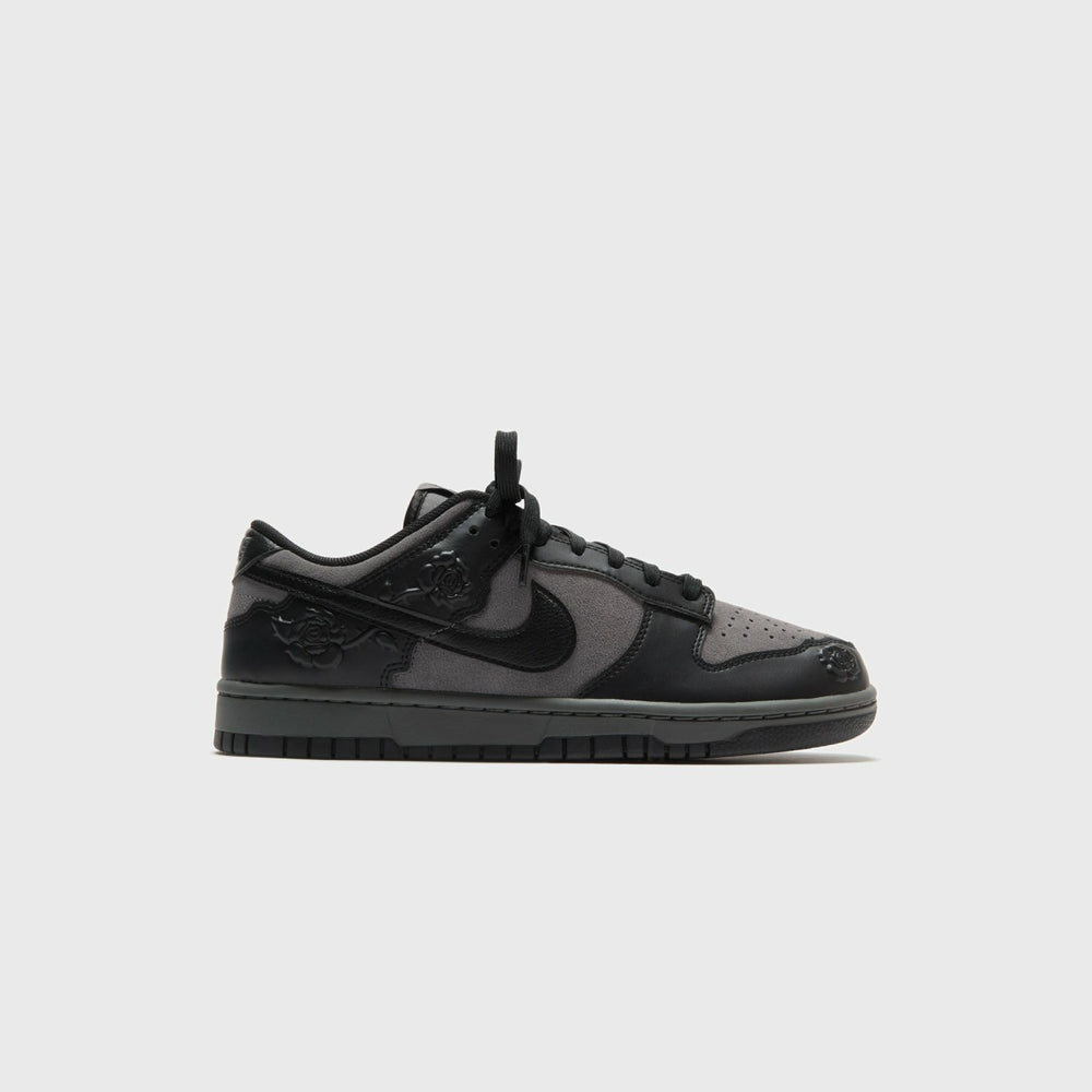 Nike WMNS Dunk Low SE - Iron Grey / Black / Iron Grey | Kith Iron Grey / Black / Iron Grey