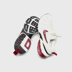 Nike WMNS V2K Run SE - White / Team Red / Black | Kith White / Team Red / Black