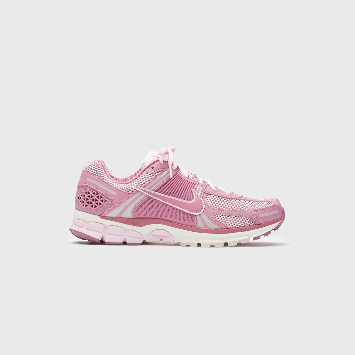 Nike WMNS Zoom Vomero 5 - Elemental Pink / Desert Berry | Kith Elemental Pink / Desert Berry