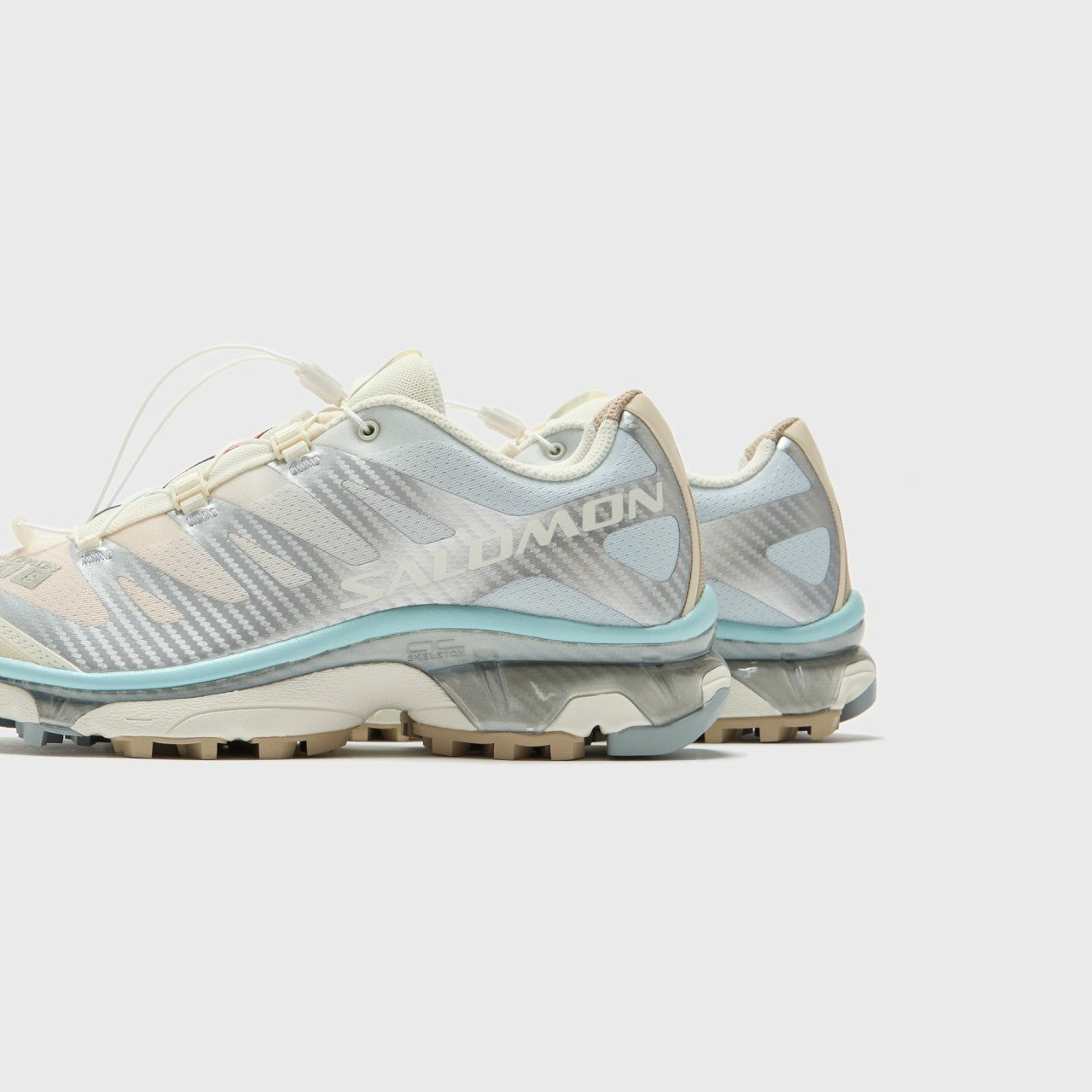 Salomon XT-4 OG - Vanilla Ice / Ballad Blue / Tender Peach | Kith Vanilla Ice / Ballad Blue / Tender Peach