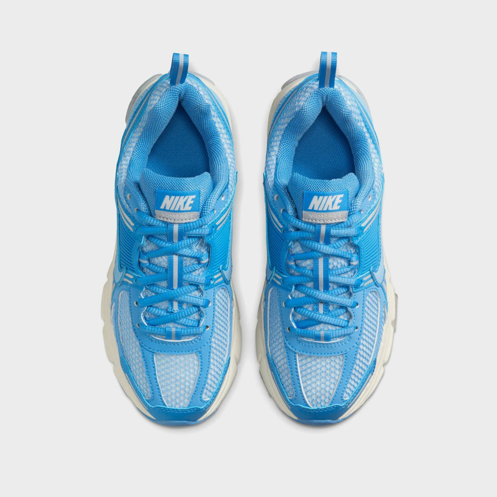 Nike GS Zoom Vomero 5 - Blue Beyond / Psychic Blue/ Wolf Grey / Sail | Kith Blue Beyond / Psychic Blue/ Wolf Grey / Sail