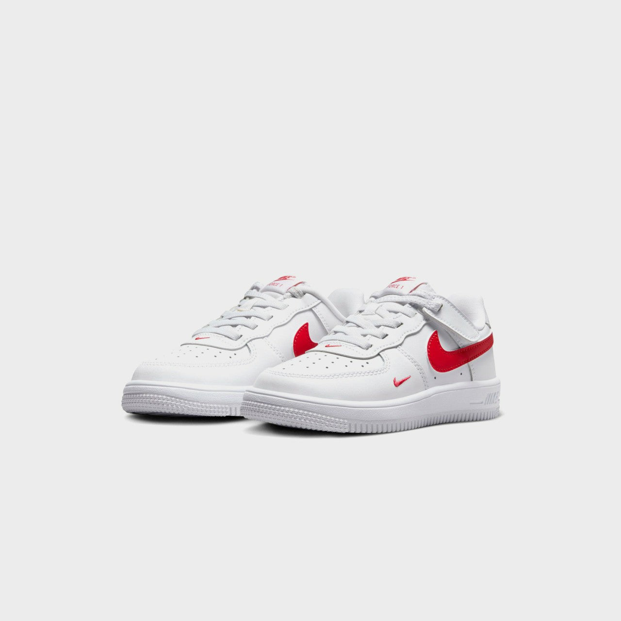 Nike PS Force 1 Low Easyon Stretch Lace Casual - White / University Re | Kith White / University Red