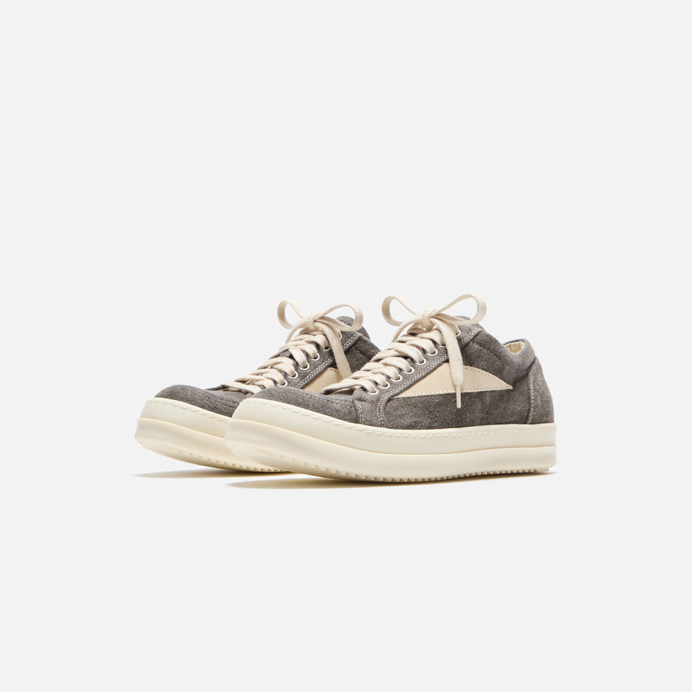 Rick Owens DRKSHDW Vintage Sneakers - Dust / Milk / Milk Scarpe | Kith Dust / Milk / Milk Scarpe