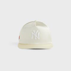 Kith & New Era for the New York Yankees Satin 9FORTY Snapback - Arete | Kith Arete