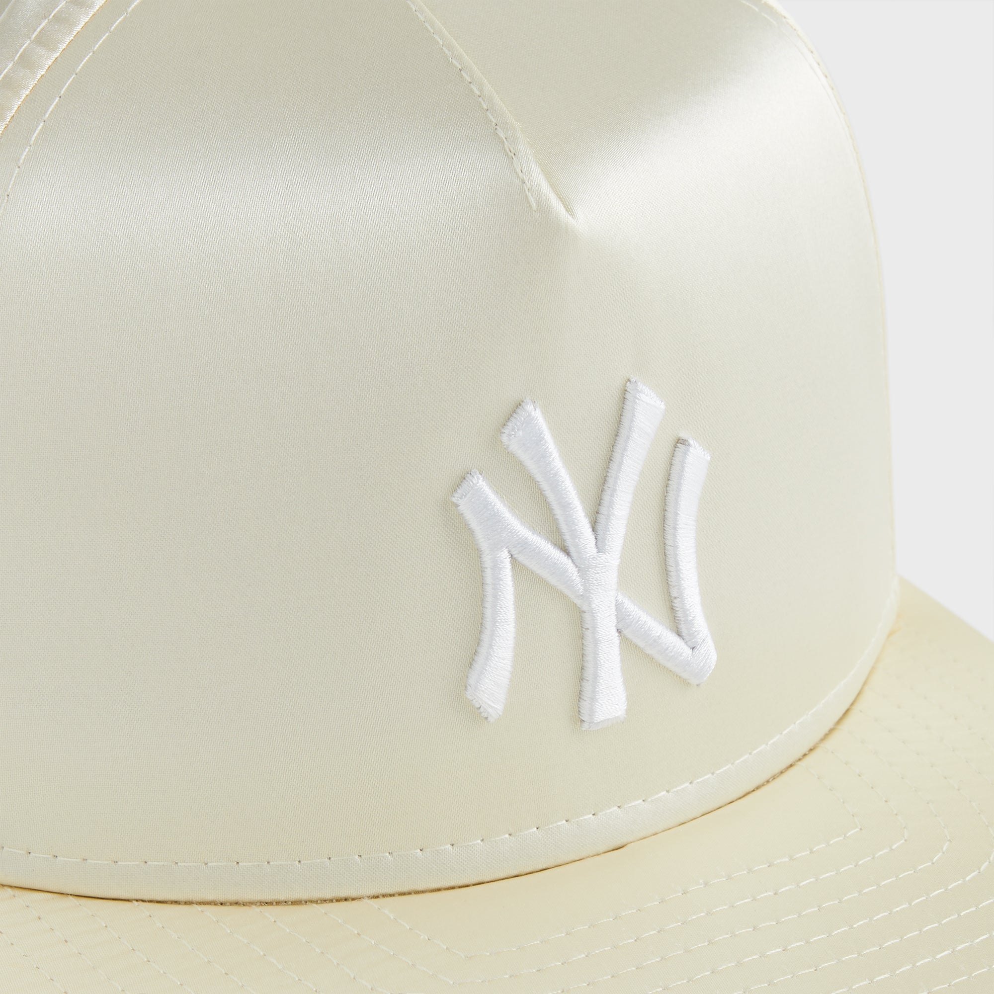 Kith & New Era for the New York Yankees Satin 9FORTY Snapback - Arete | Kith Arete