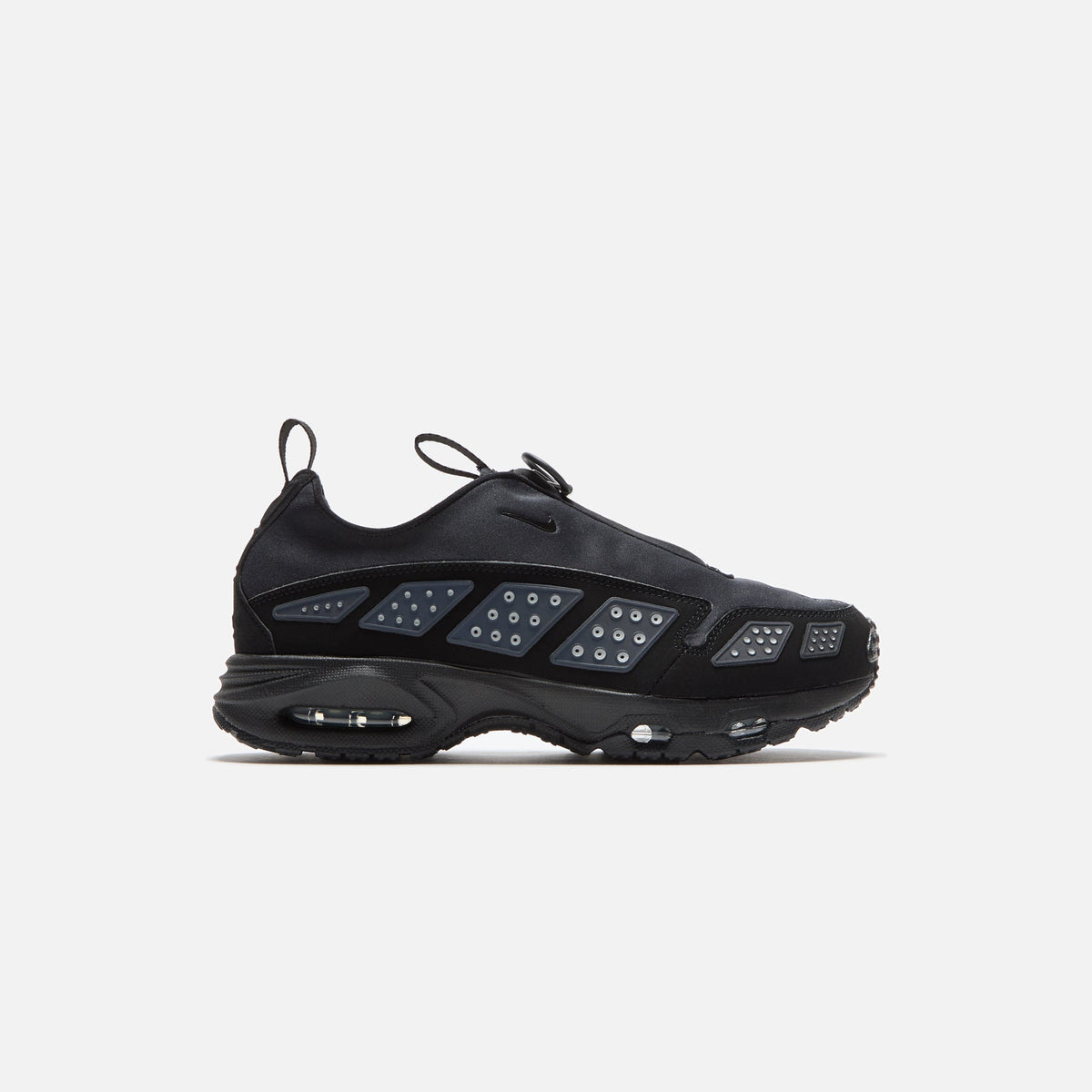 Nike WMNS Air Max SNDR - Black / Metallic Silver | Kith Black / Metallic Silver