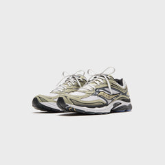 Saucony Progrid Omni 9 - White / Gold | Kith White / Gold