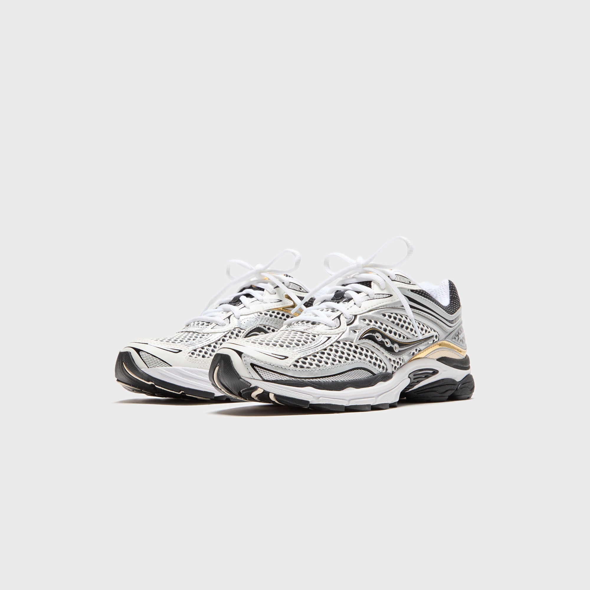 Saucony Progrid Omni 9 - Silver / Gold | Kith Silver / Gold