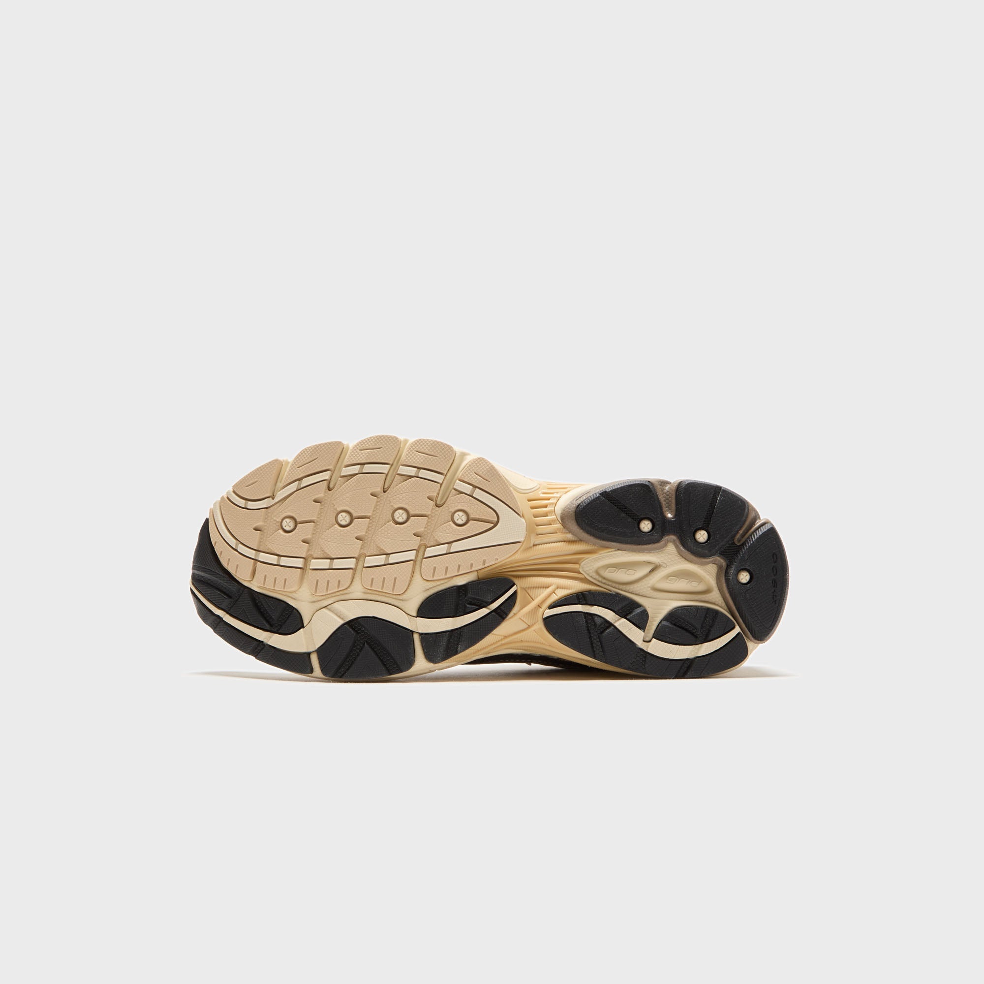 Saucony Progrid Omni 9 - Gold | Kith Gold