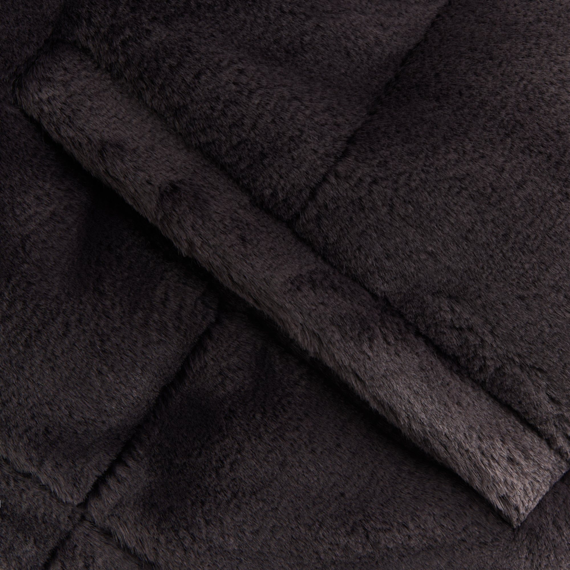 Kith Women Parker Teddy Fur Vest - Incognito | Kith Incognito
