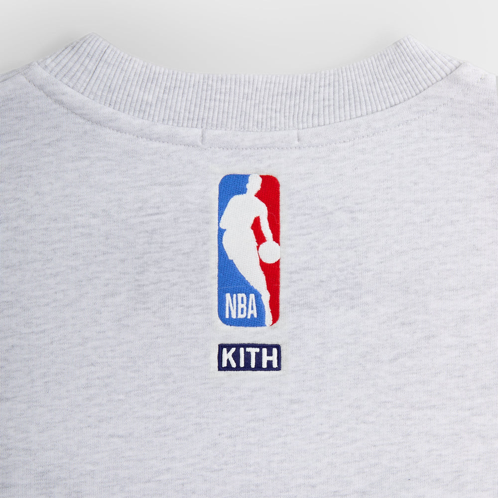 Kith for the New York Knicks Classic Vintage Nelson Crewneck - Light H | Kith Light Heather Grey