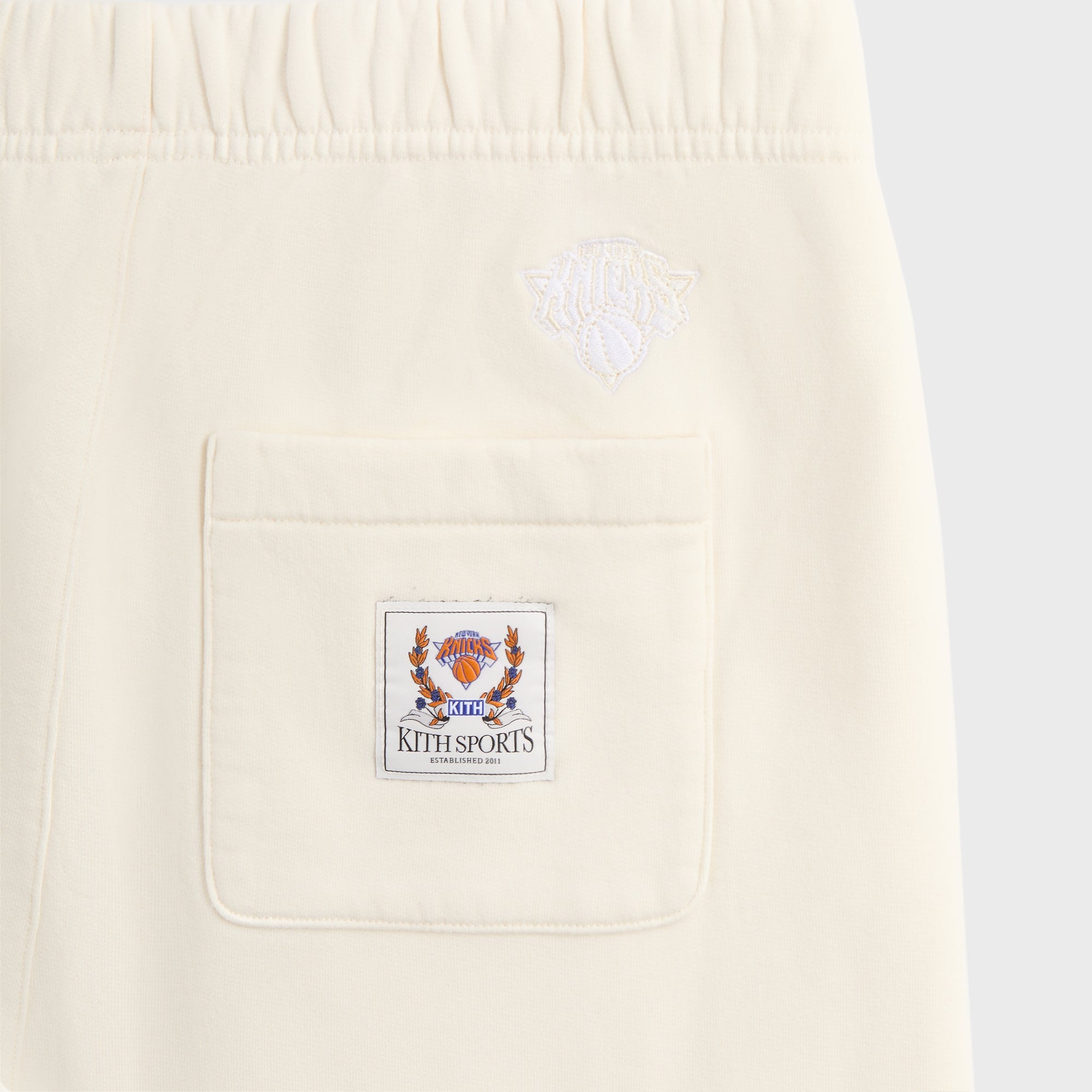 Kith for the New York Knicks Wingman Vintage Nelson Sweatpant - Sandri | Kith Sandrift