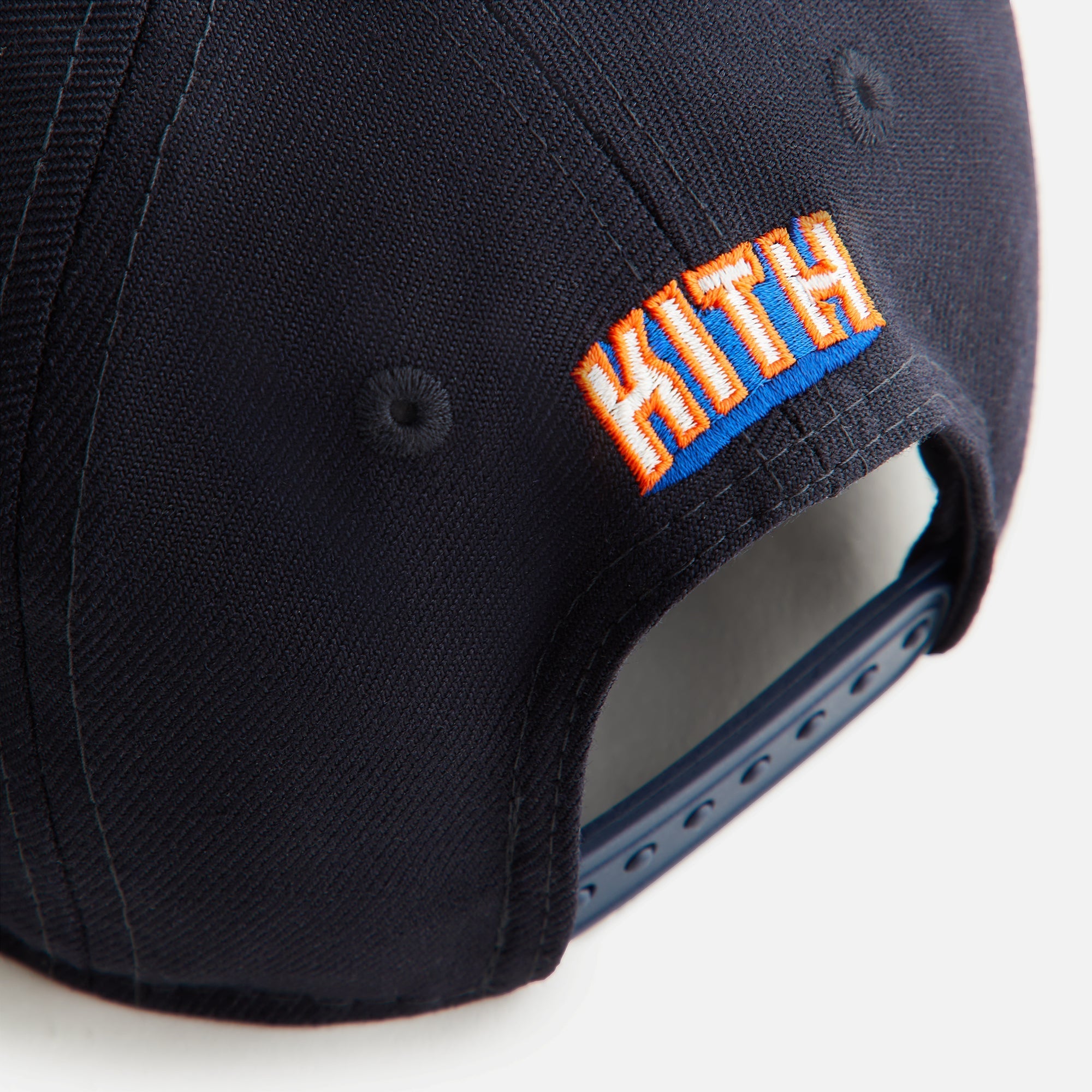 Kith Kids & New Era for the New York Knicks Wing Logo Snapback - Noctu | Kith Nocturnal