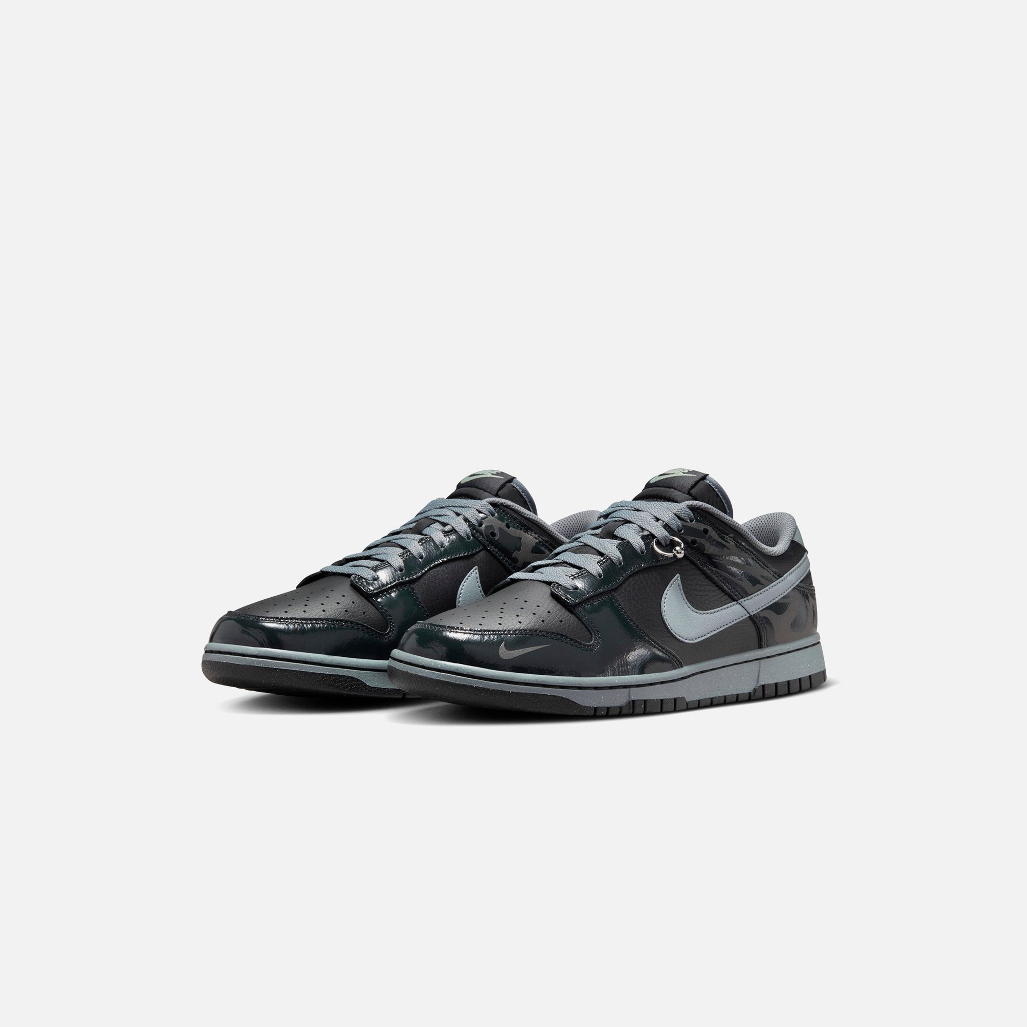 Nike Dunk Low - Off Noir / Cool Grey / Black / Jade Horizon | Kith Off Noir / Cool Grey / Black / Jade Horizon