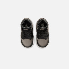 Jordan TD Air Jordan 1 Retro High OG - Black / Medium Grey / White | Kith Black / Medium Grey / White