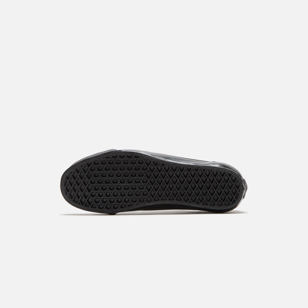 VANS LX Old Skool 36 - Black / Black | Kith Black / Black