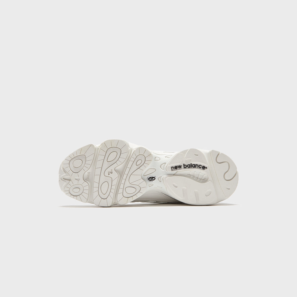 New Balance M1000 - White | Kith White