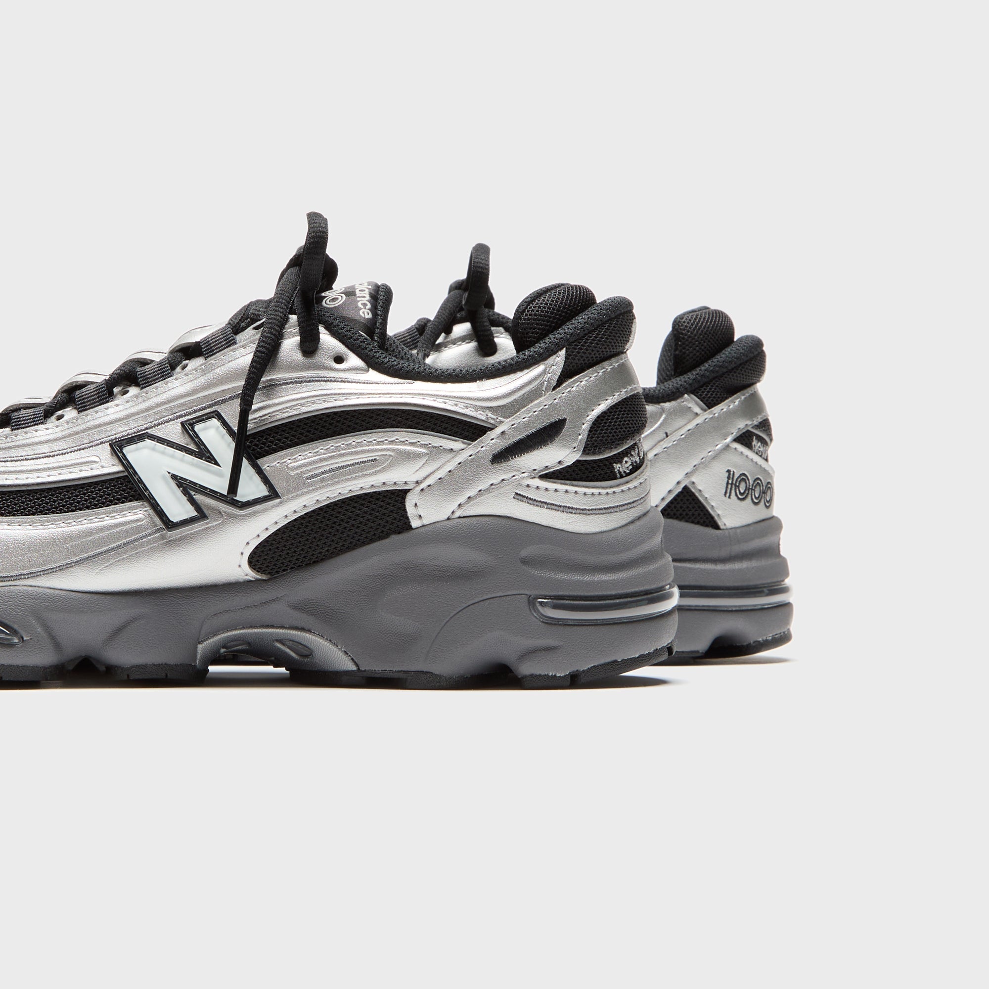 New Balance M1000 - Silver Metallic | Kith Silver Metallic
