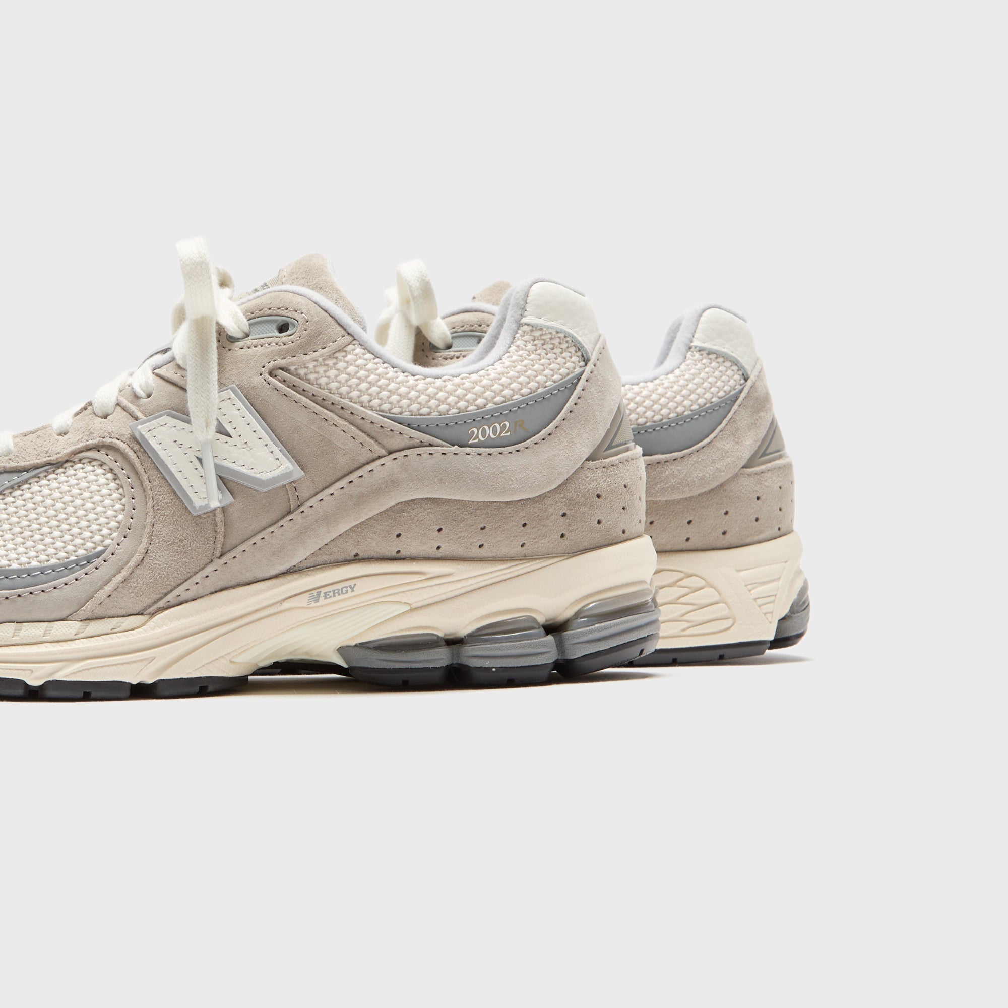 New Balance 2002R - Arid Stone | Kith Arid Stone