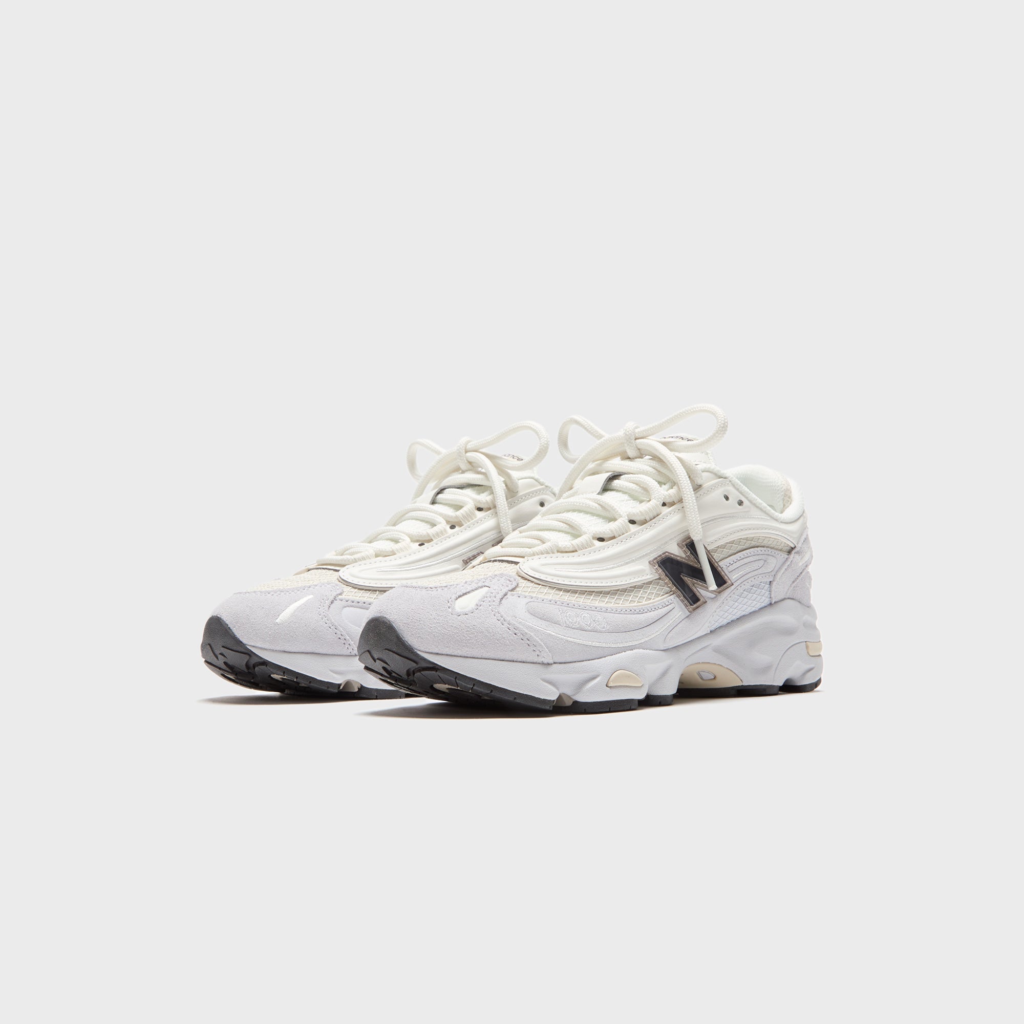 New Balance M1000 - Pearl Grey | Kith Pearl Grey