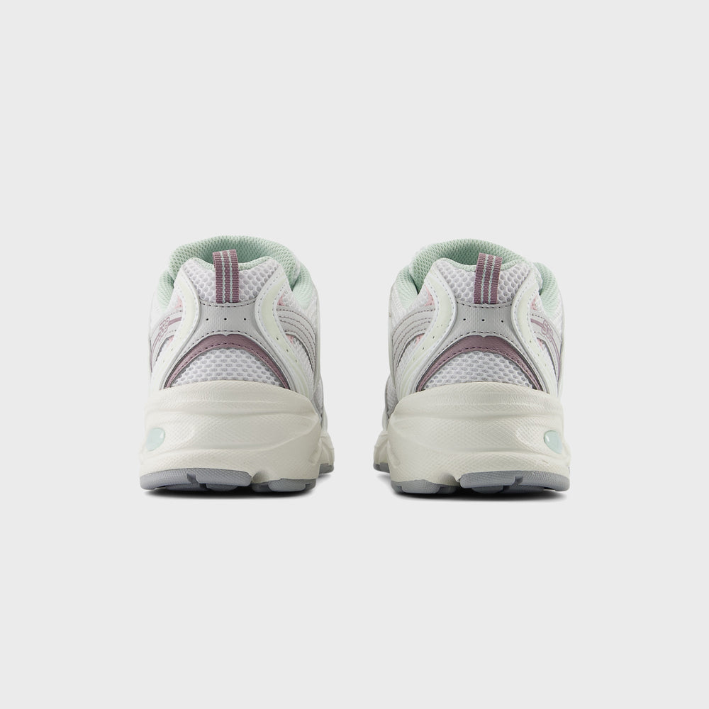 New Balance 530 - Sea Salt / Ice Wine / Rose Sugar | Kith Sea Salt / Ice Wine / Rose Sugar
