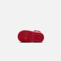 Jordan TD Air Jordan 1 Retro High OG - Black / Varsity Red | Kith Black / Varsity Red