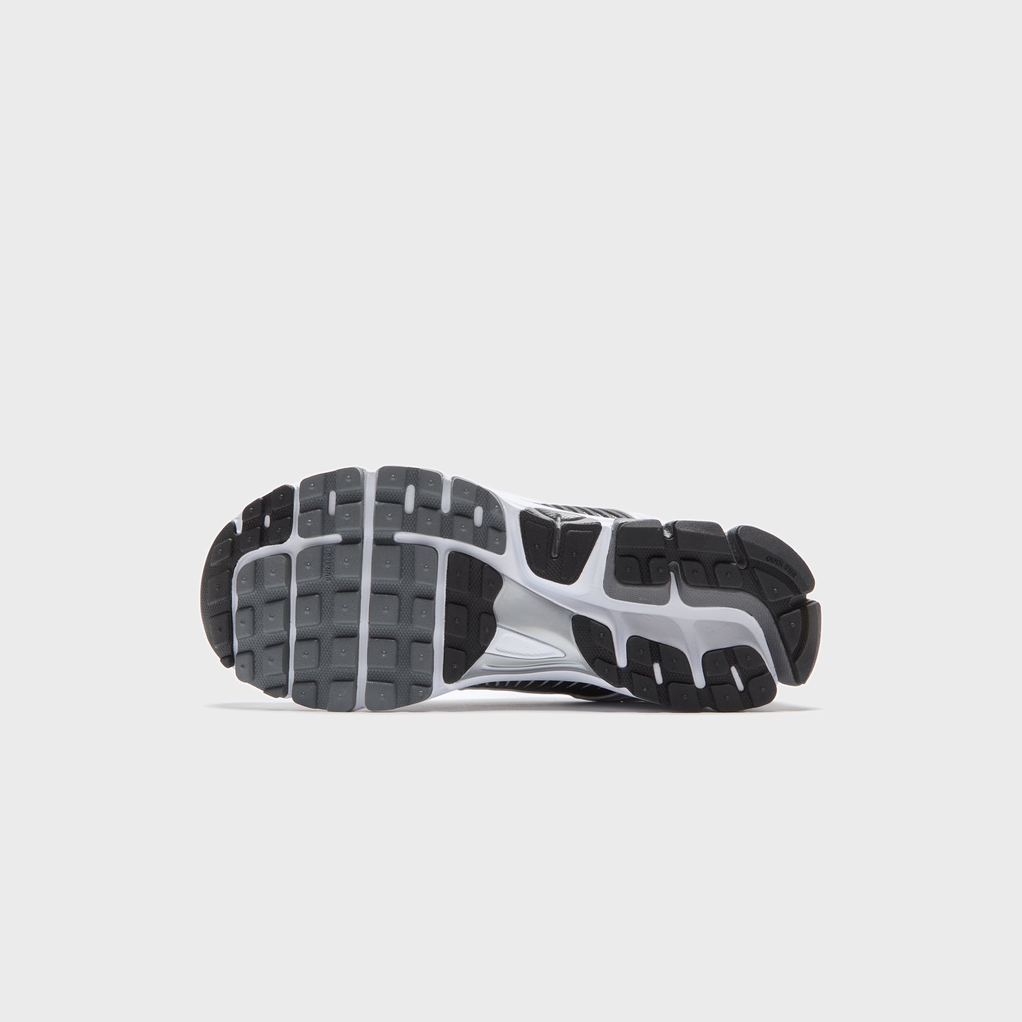 Nike Zoom Vomero 5 SE SP - Dark Grey / White / Sail / Black | Kith Dark Grey / White / Sail / Black