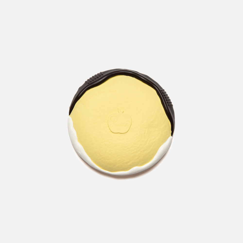 PiccoliNY Teether - Bubbies Black & White Cookie | Kith Bubbies Black & White Cookie