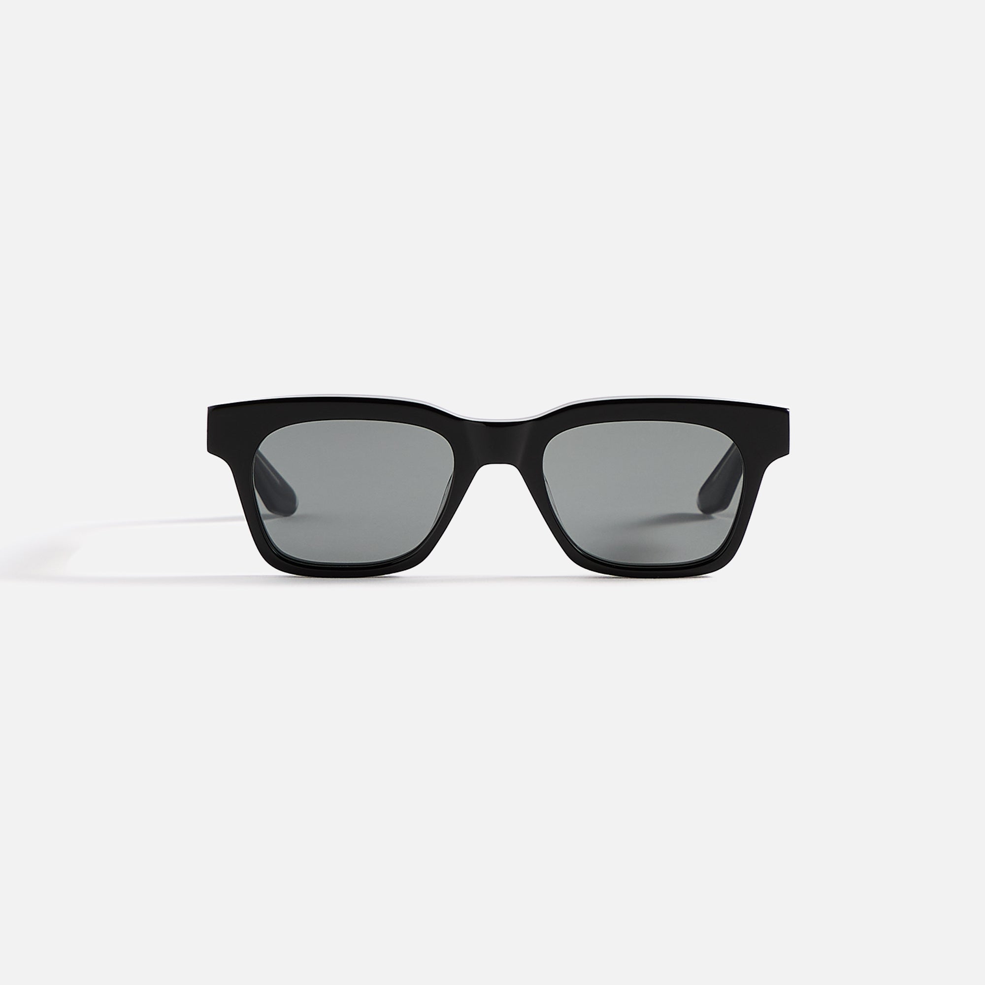 AKILA Analogue Sunglasses - Black / Black | Kith Black / Black