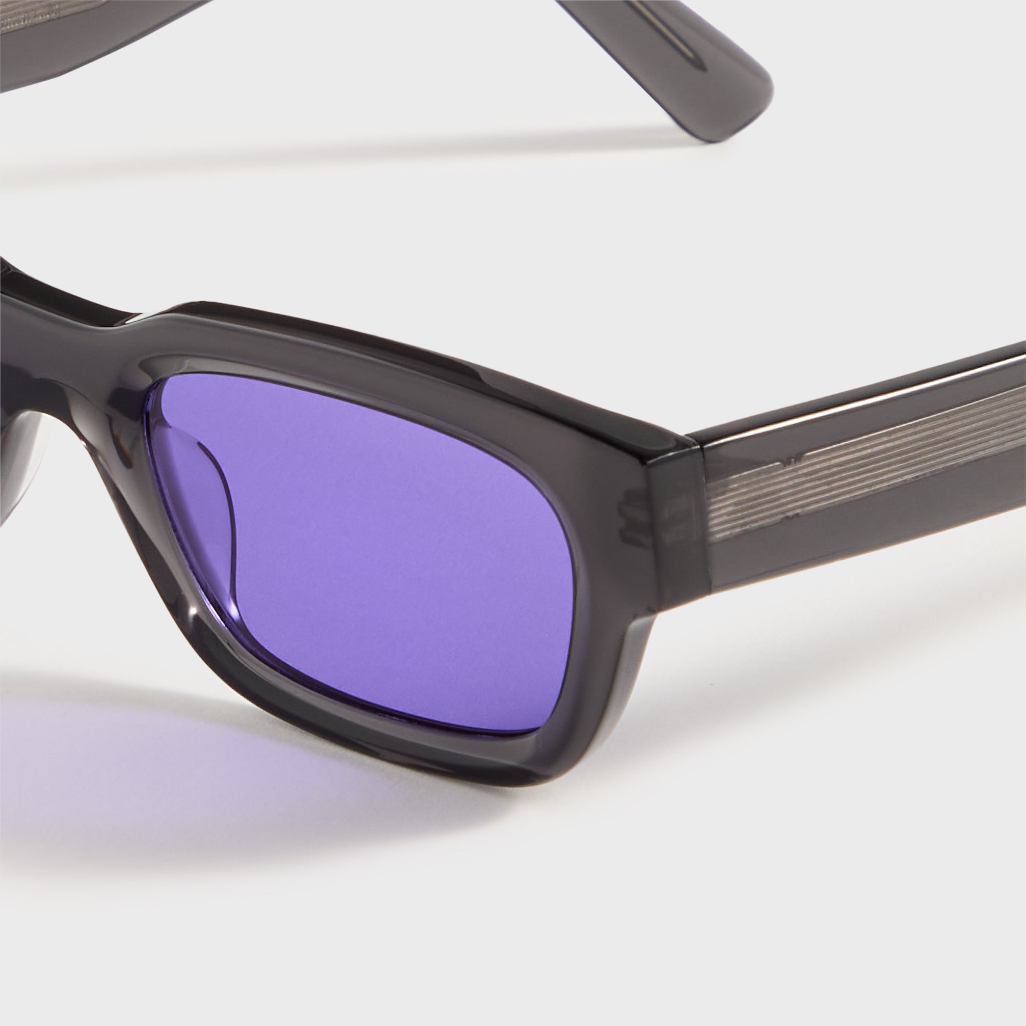 AKILA Zed Sunglasses - Onyx / Grape | Kith Onyx / Grape