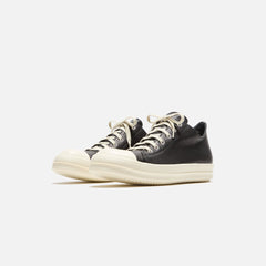 Rick Owens Low Sneakers Scarpe In Pelle - Black / Milk / Milk | Kith Black / Milk / Milk