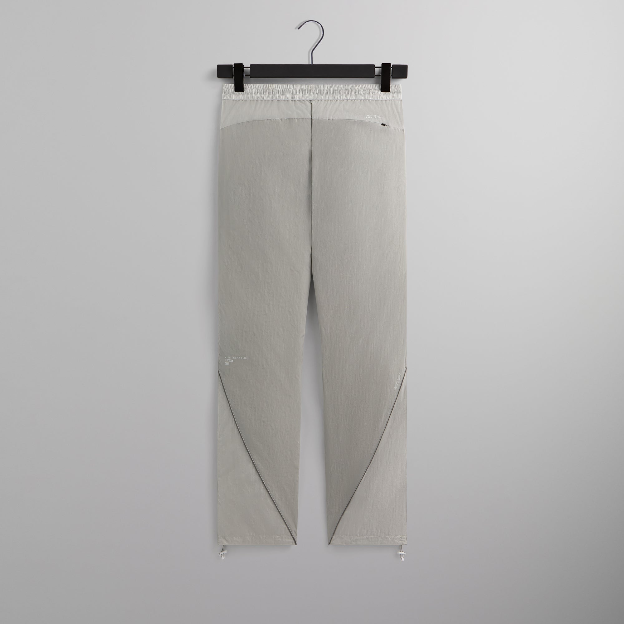 Kith Seamed Nylon Bolt Pant - Podium | Kith Podium
