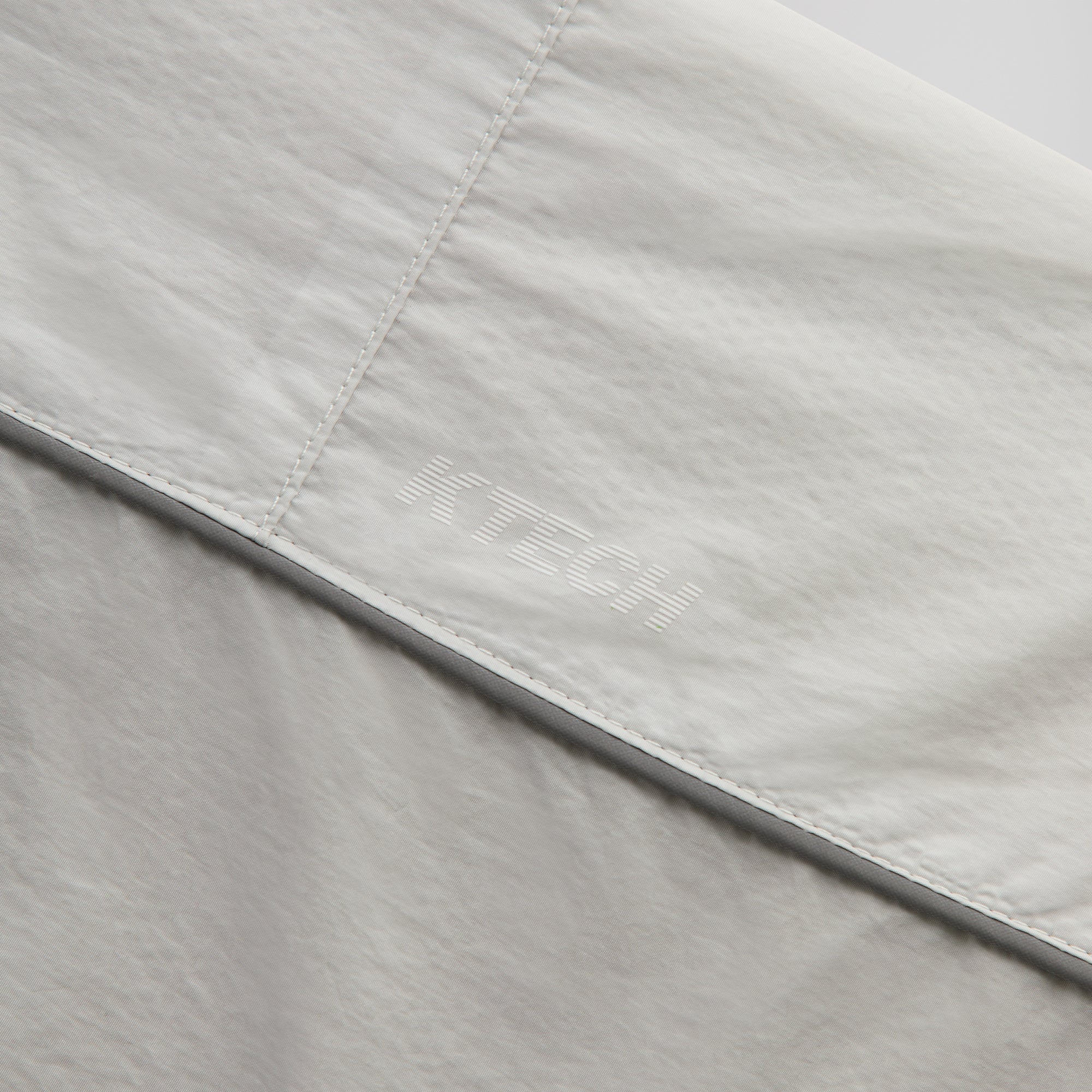 Kith Nylon Bolt Shell Jacket - Podium | Kith Podium