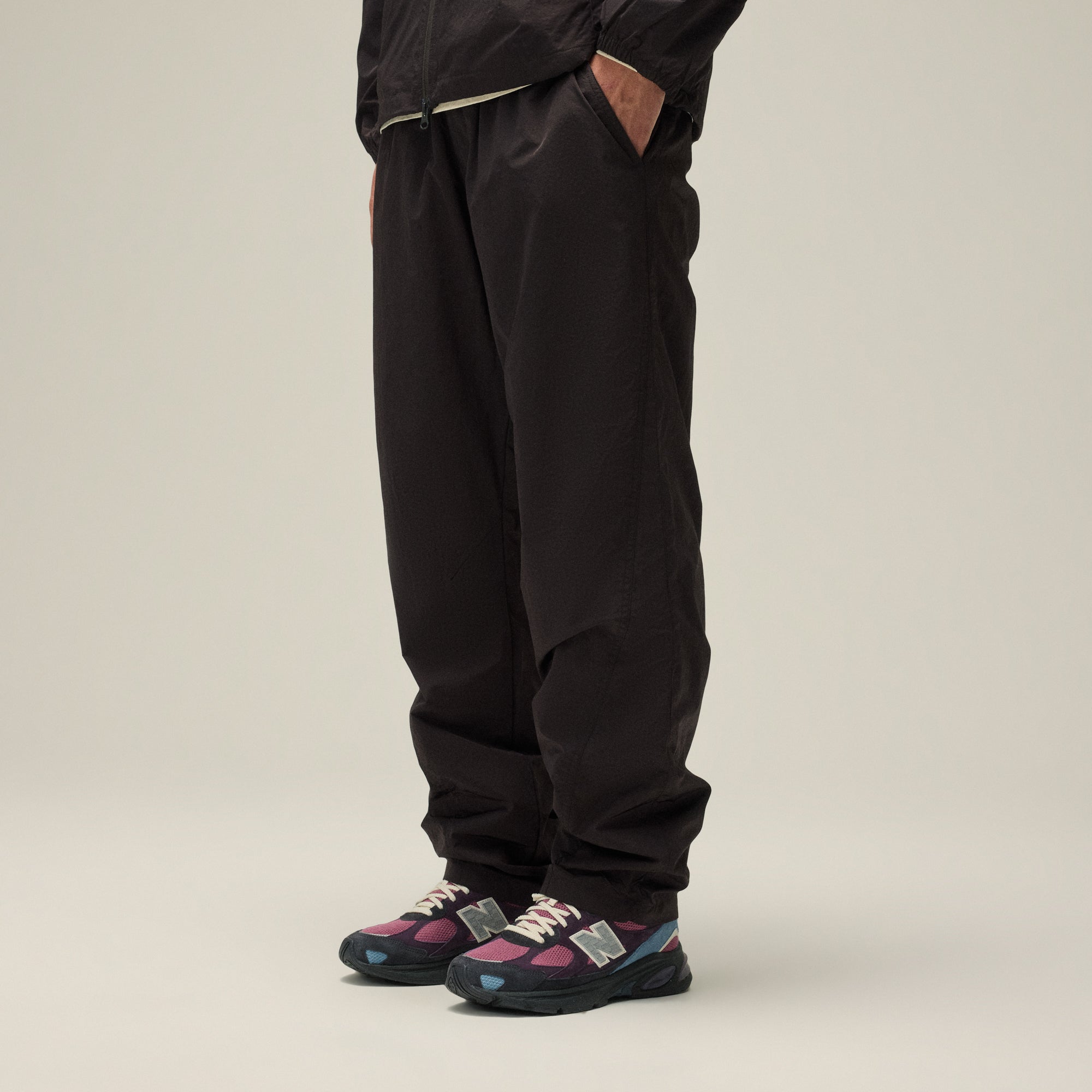 Kith Wrinkle Nylon Mercer 8 Pant - Kindling | Kith Kindling