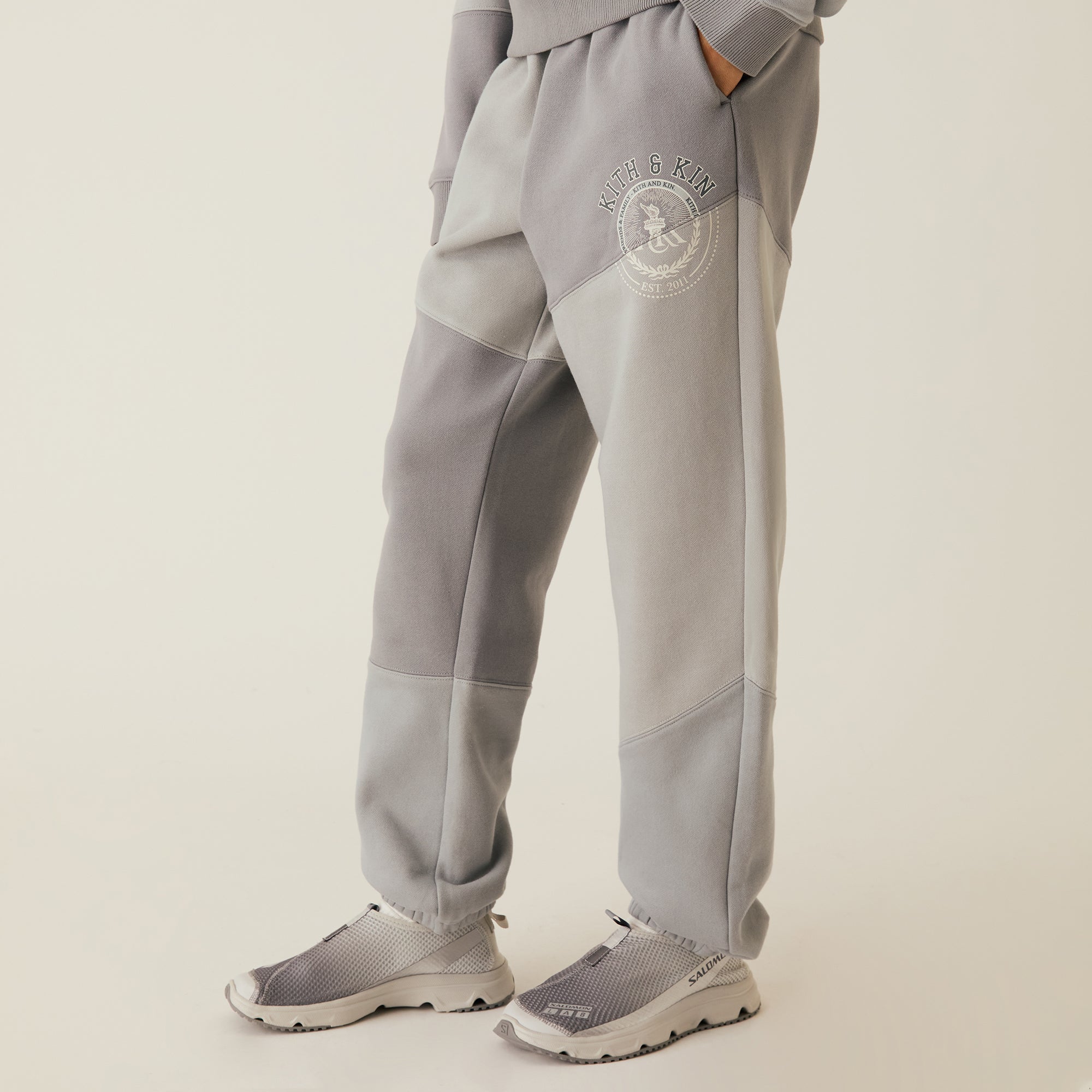 Kith Women Chelsea III Patchwork Sweatpant - Statue | Kith Statue