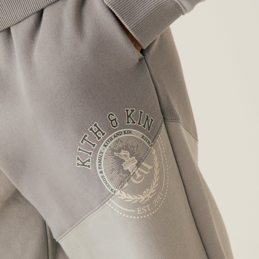 Kith Women Chelsea III Patchwork Sweatpant - Statue | Kith Statue