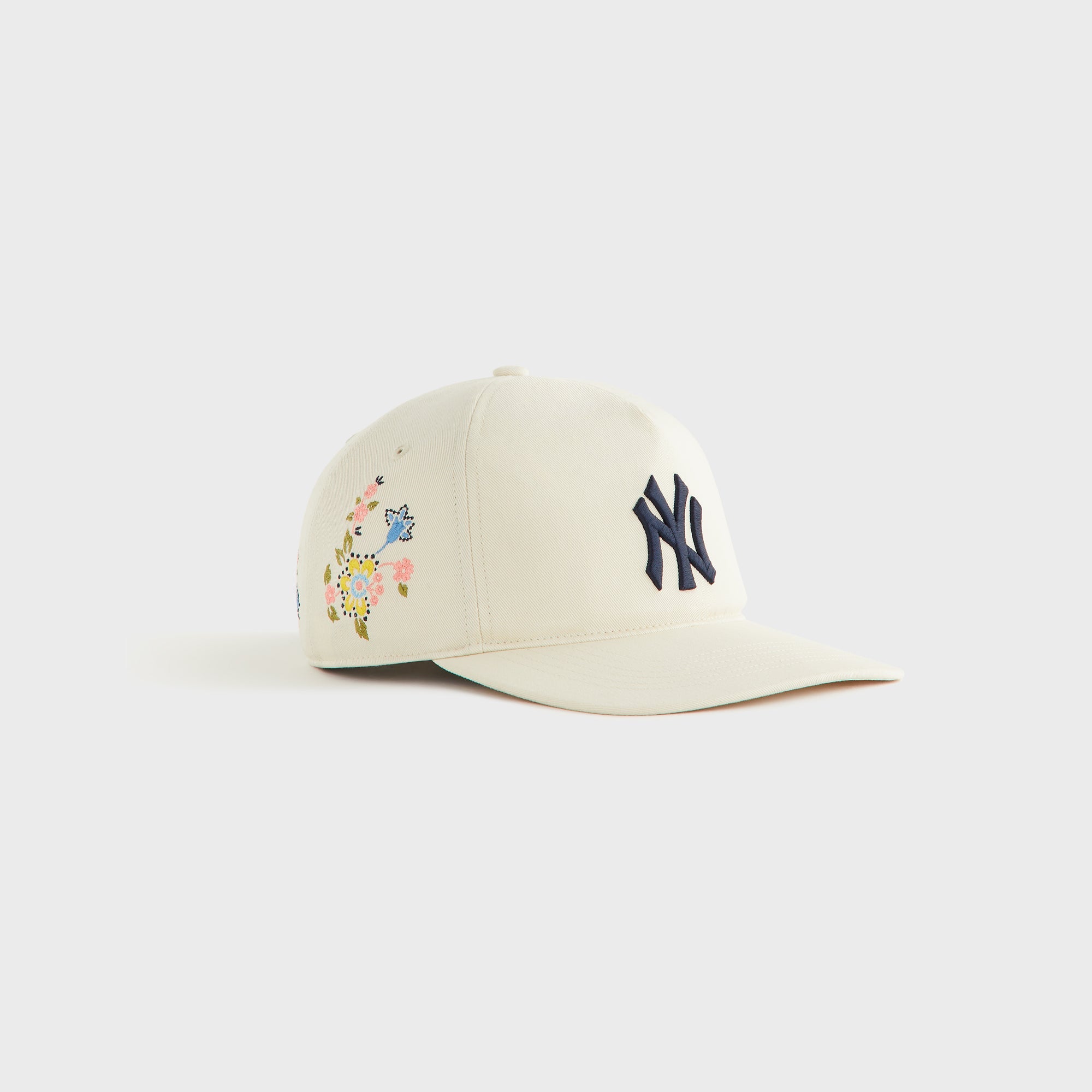 Kith Kids for the New York Yankees Floral Hitch Snapback - Sandrift | Kith Sandrift