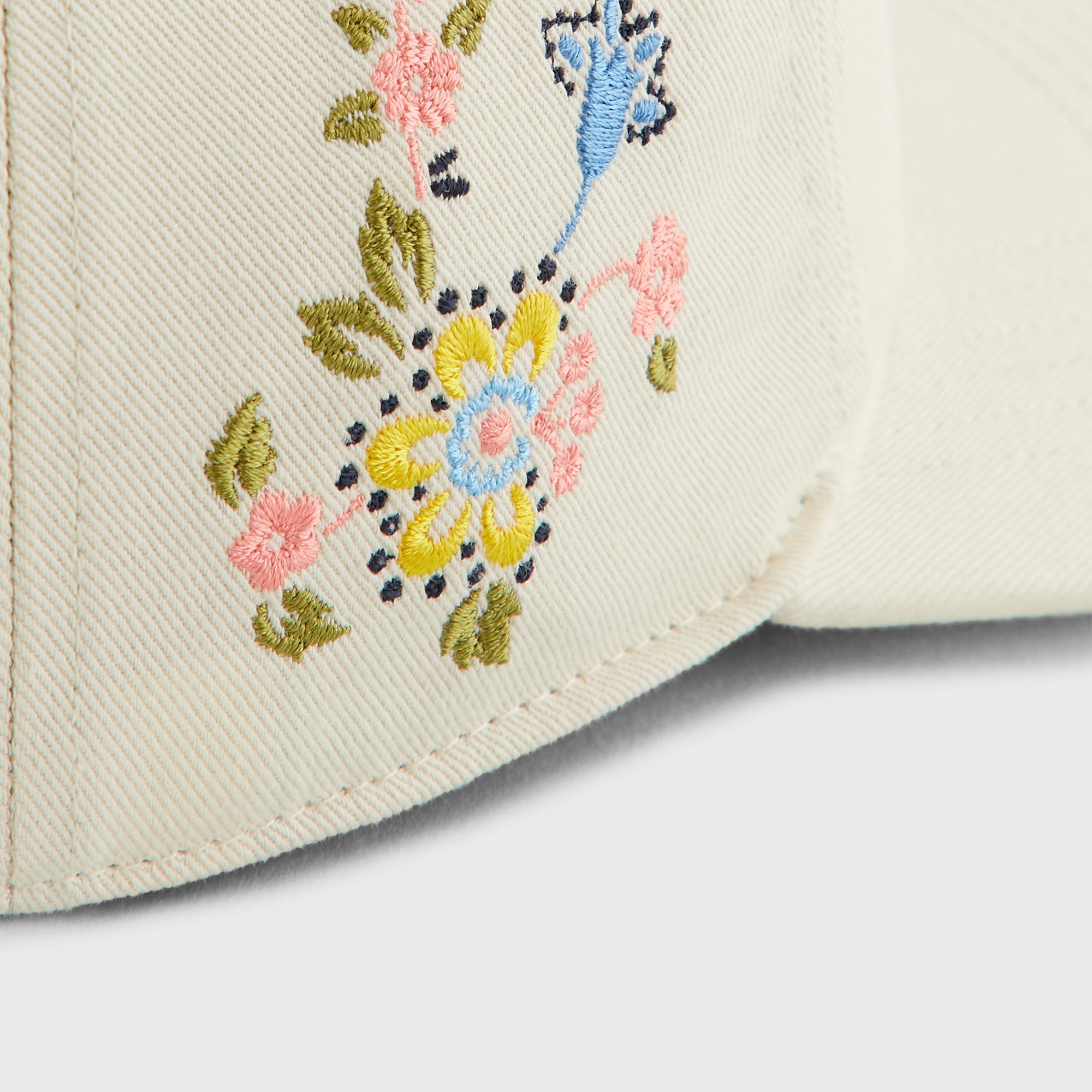 Kith Kids for the New York Yankees Floral Hitch Snapback - Sandrift | Kith Sandrift