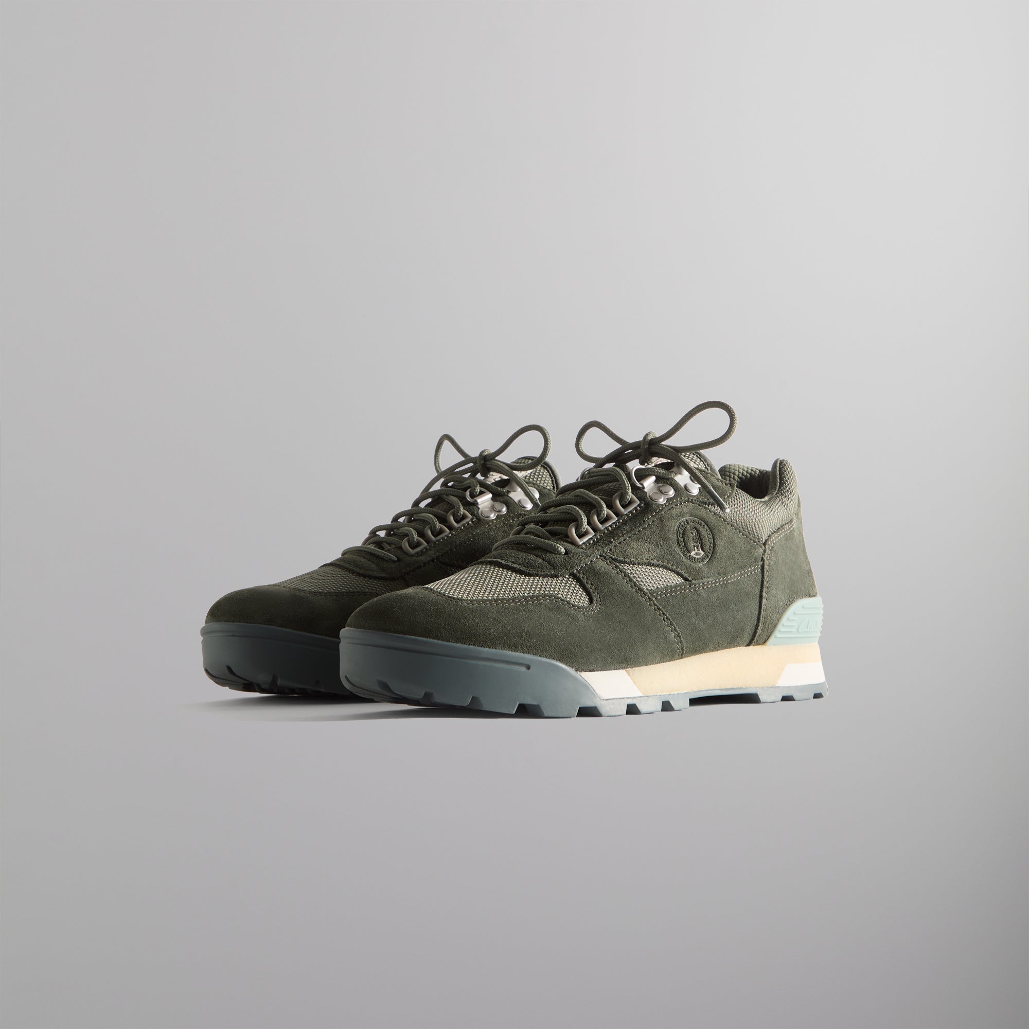 8th St by Ronnie Fieg for Clarks Originals Laddow - Dark Olive Combi | Kith Dark Olive Combi