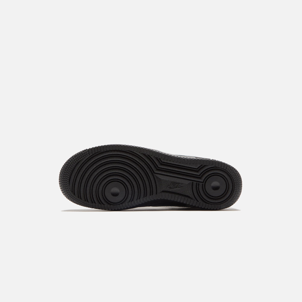 Nike Air Force 1 - Black / Metallic Silver | Kith Black / Metallic Silver