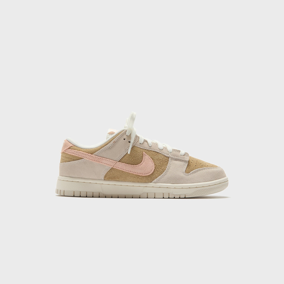 Nike WMNS Dunk Low - Phantom / Parachute Beige / Sail / Washed Coral | Kith Phantom / Parachute Beige / Sail / Washed Coral