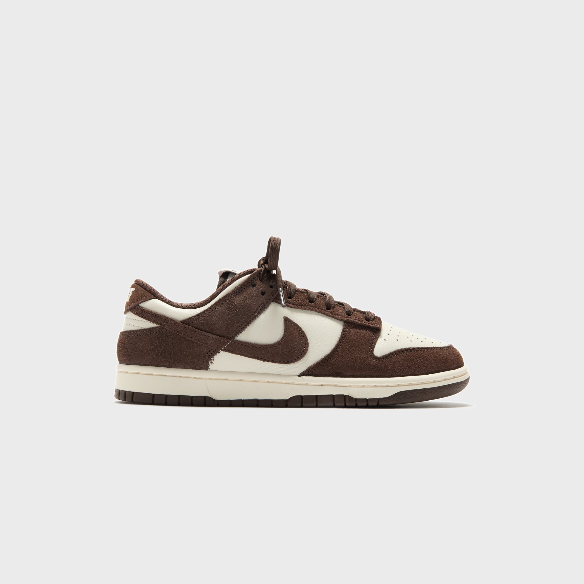 Nike Dunk Low Retro SE - Pale Ivory / Baroque Brown | Kith Pale Ivory / Baroque Brown