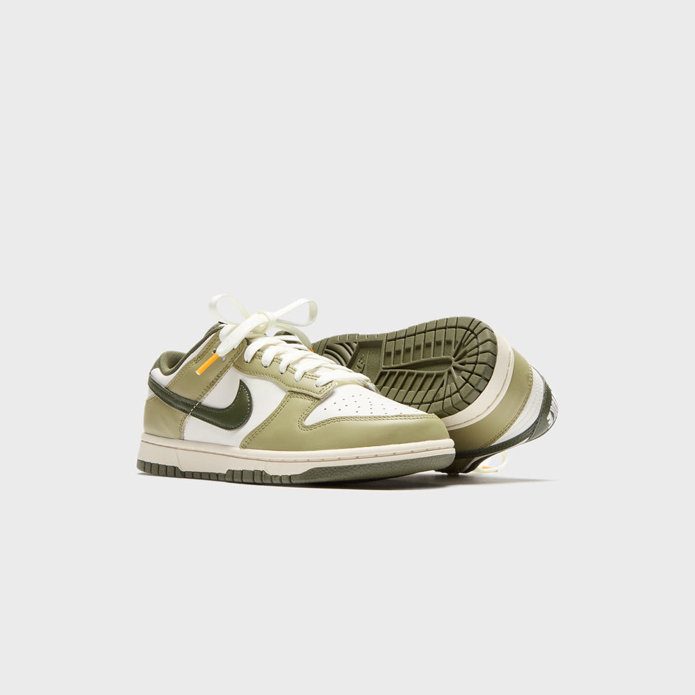 Nike Dunk Low Retro - Neutral Olive / Cargo Khaki / Phantom | Kith Neutral Olive / Cargo Khaki / Phantom