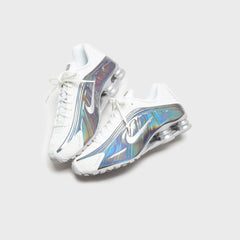 Nike WMNS Shox R4 - Hydrangeas / Metallic Silver / Summit White | Kith Hydrangeas / Metallic Silver / Summit White