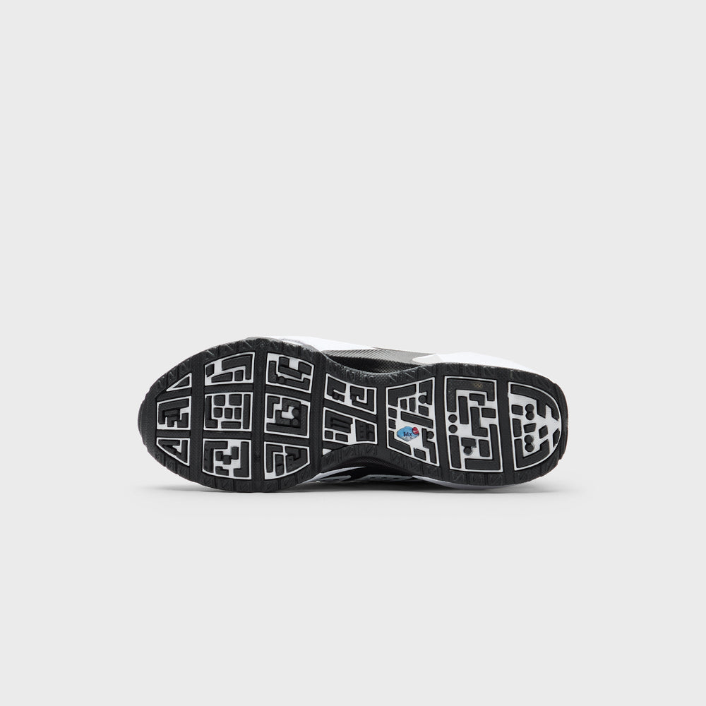 Nike WMNS Air Max SNDR - White / Black | Kith White / Black