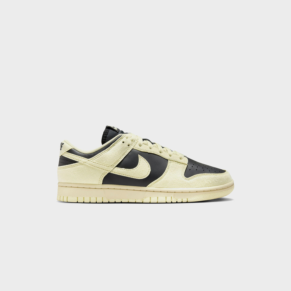 Nike WMNS Dunk Low - Off-Noir / Light Khaki / Alabaster | Kith Off-Noir / Light Khaki / Alabaster