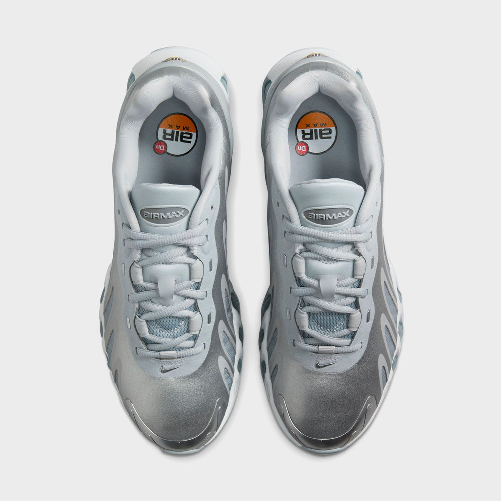 Nike WMNS Air Max Dn8 - Wolf Grey / Off-White / Metallic Silver | Kith Wolf Grey / Off-White / Metallic Silver