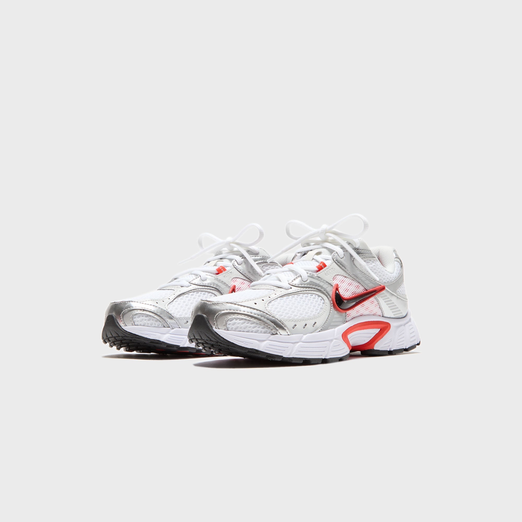 Nike WMNS V5 Rnr - White / Picante Red / Vast Grey / Black | Kith White / Picante Red / Vast Grey / Black