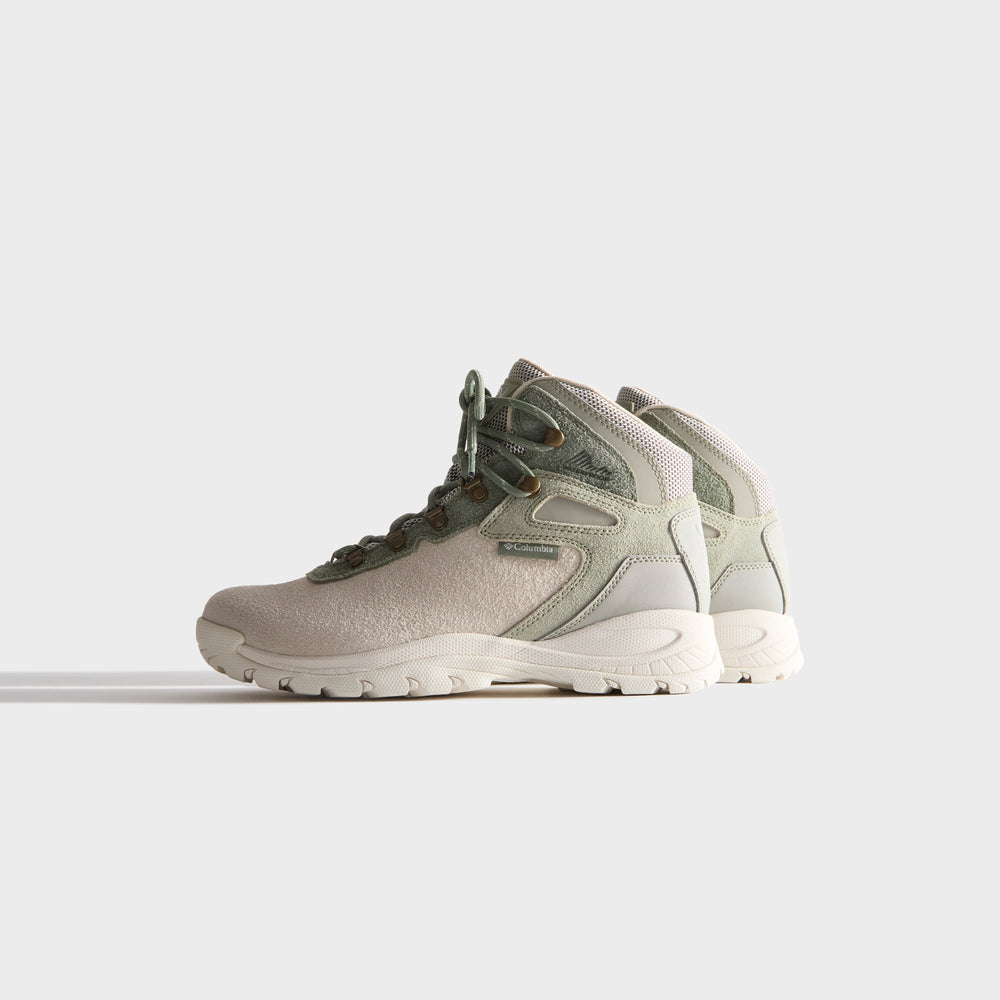Kith & South2 West8 for Columbia Newton Ridge™ - Dark Stone Safari | Kith Dark Stone Safari